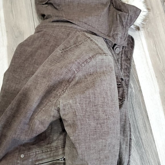 TNA St. Moritz short parka (super warm and cozy!) - Picture 6 of 16
